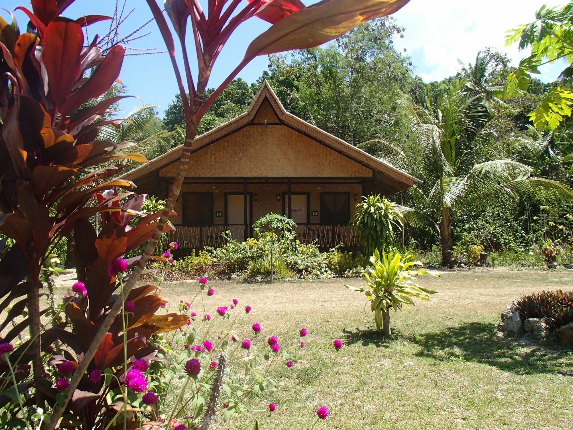 Kahamut-An Beach&Cottages Puerto Princesa Exterior foto